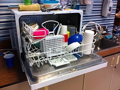 dishwasher-526358__180