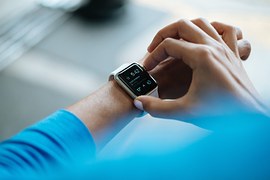 smartwatch-828786__180